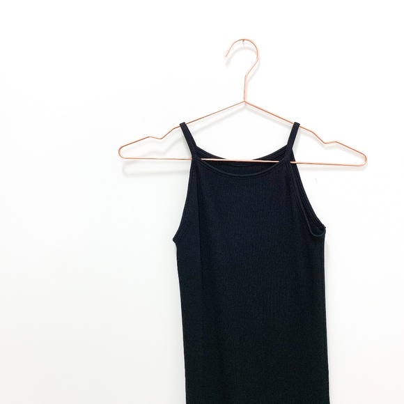 BLACK HIGH NECK RIBBED BODYCON DRESS